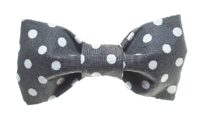 TRISH HAMPTON | Grey with White Dots Bow Tie